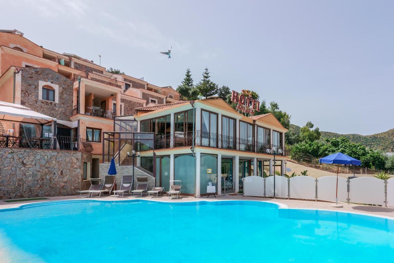 Hotel Solanas Exterior photo